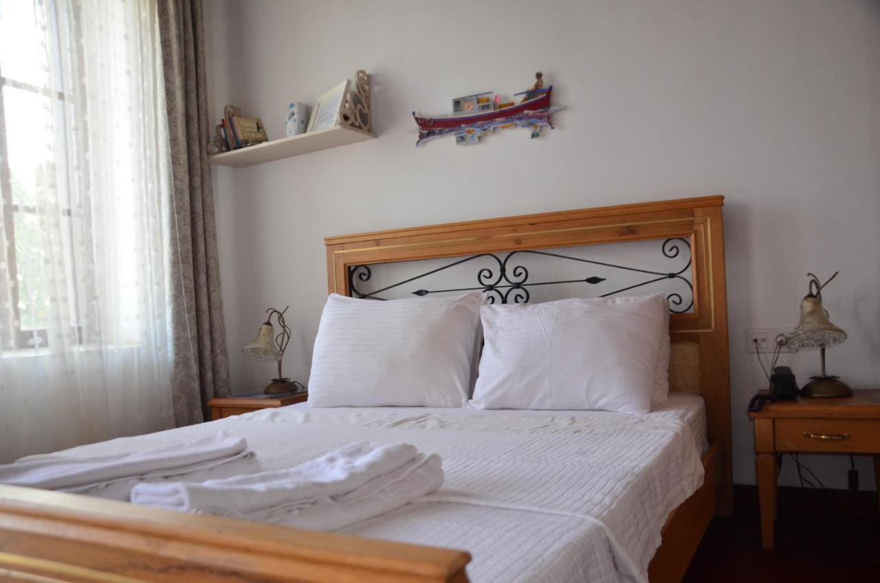 Aliye Hanim Hotel Ayvalik Exterior foto