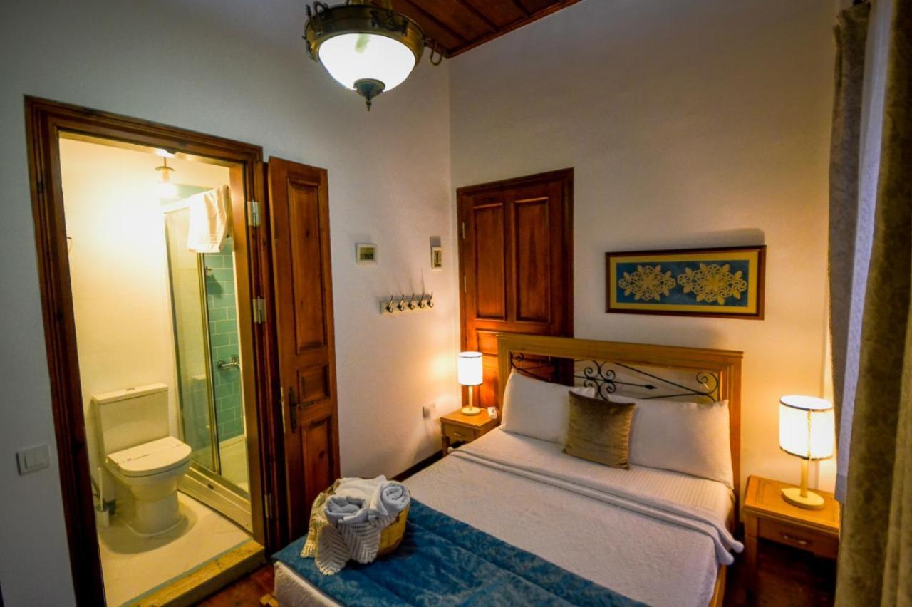 Aliye Hanim Hotel Ayvalik Exterior foto