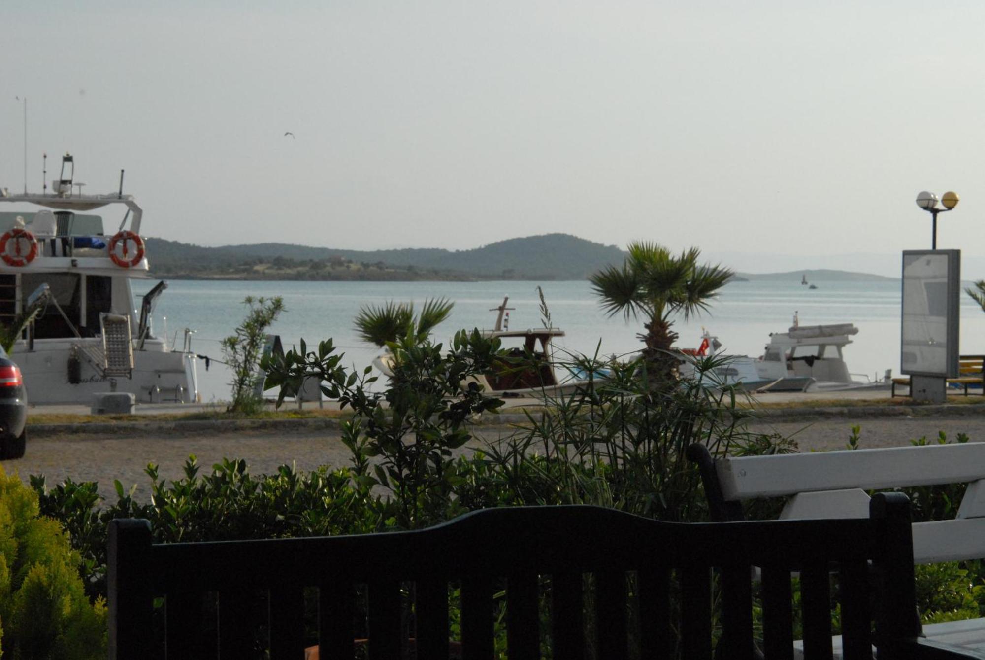 Aliye Hanim Hotel Ayvalik Exterior foto