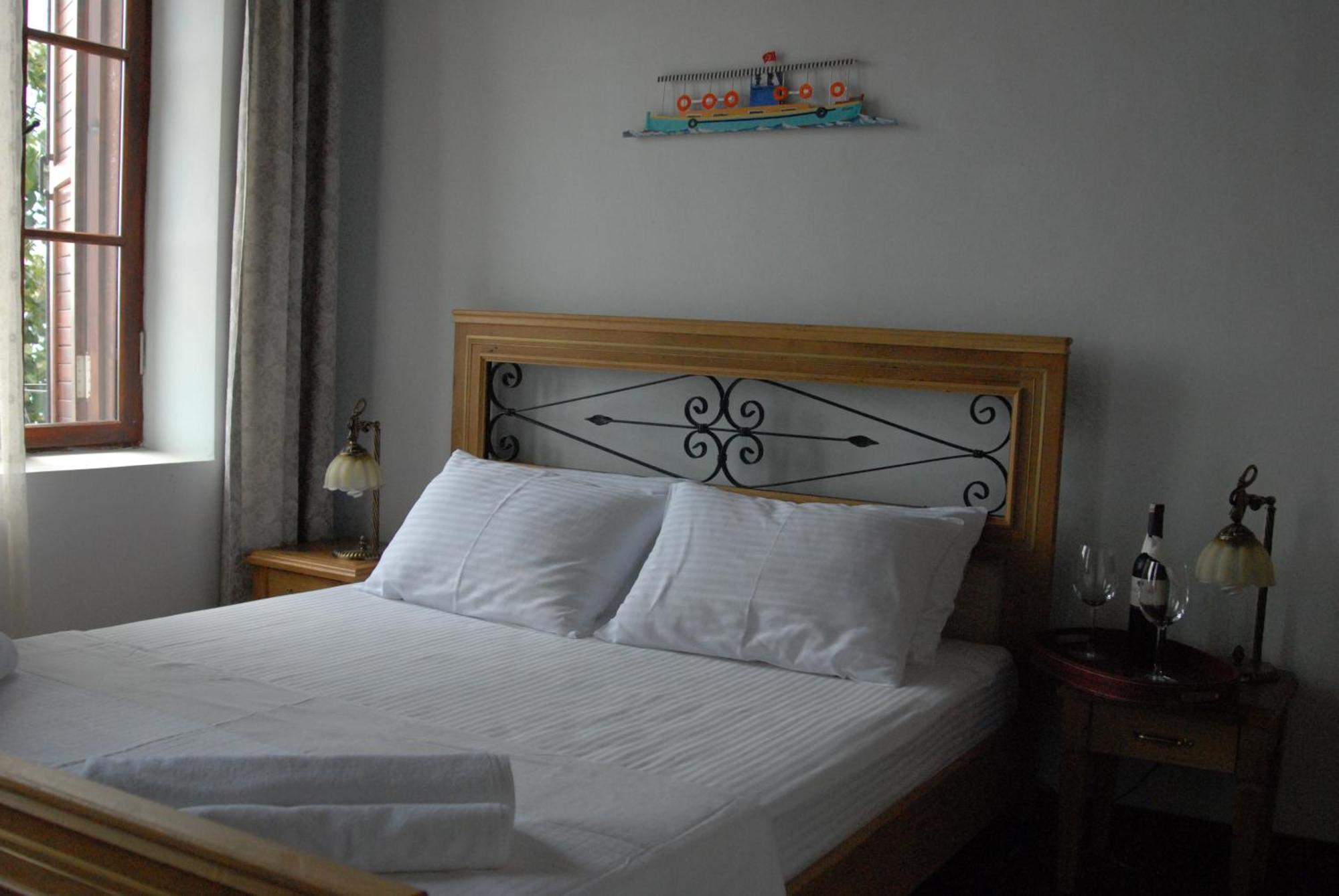 Aliye Hanim Hotel Ayvalik Exterior foto