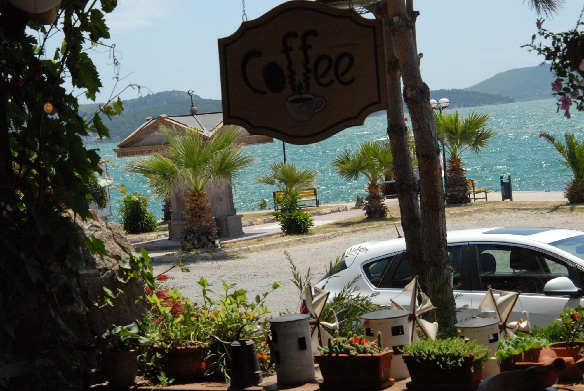 Aliye Hanim Hotel Ayvalik Exterior foto