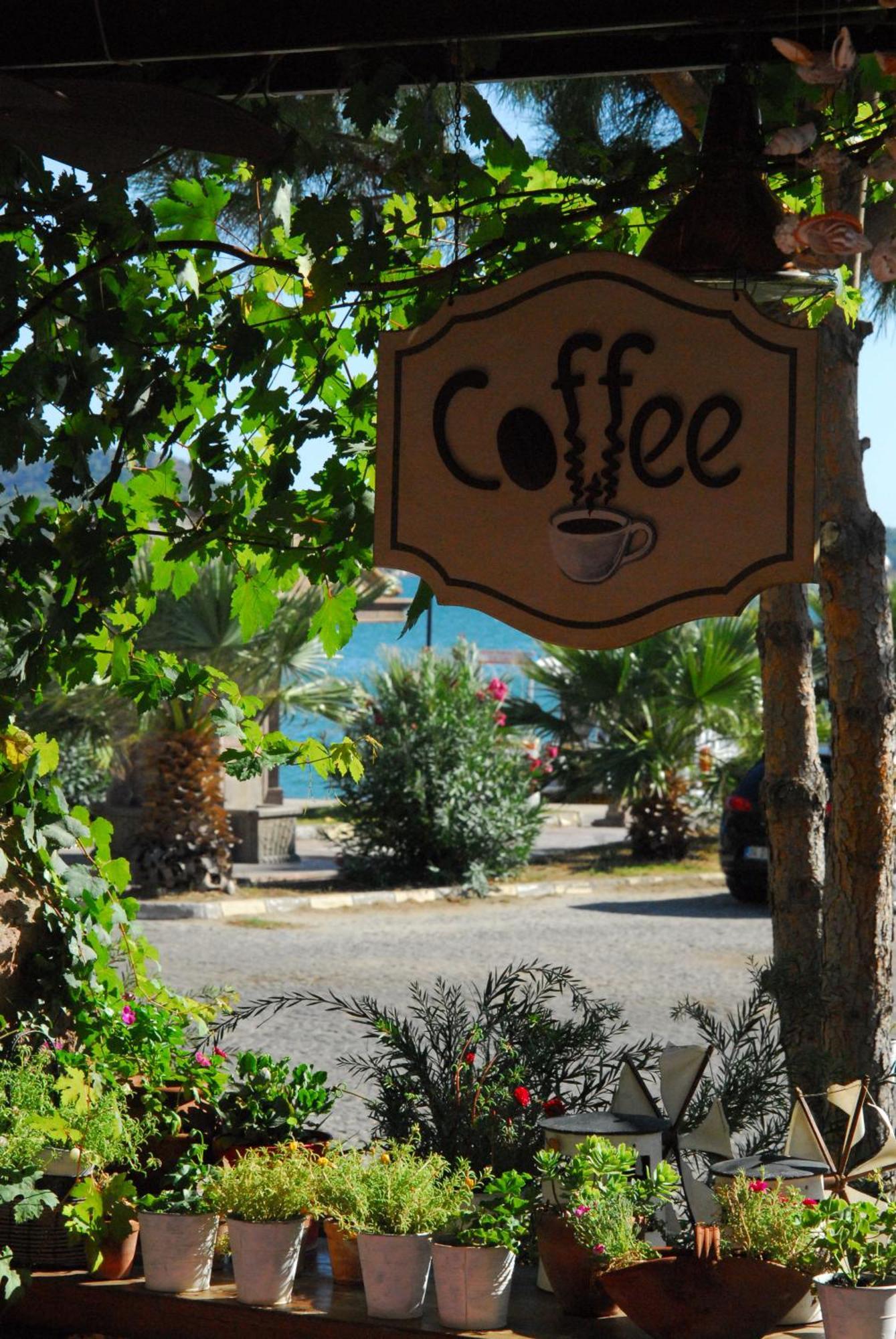 Aliye Hanim Hotel Ayvalik Exterior foto