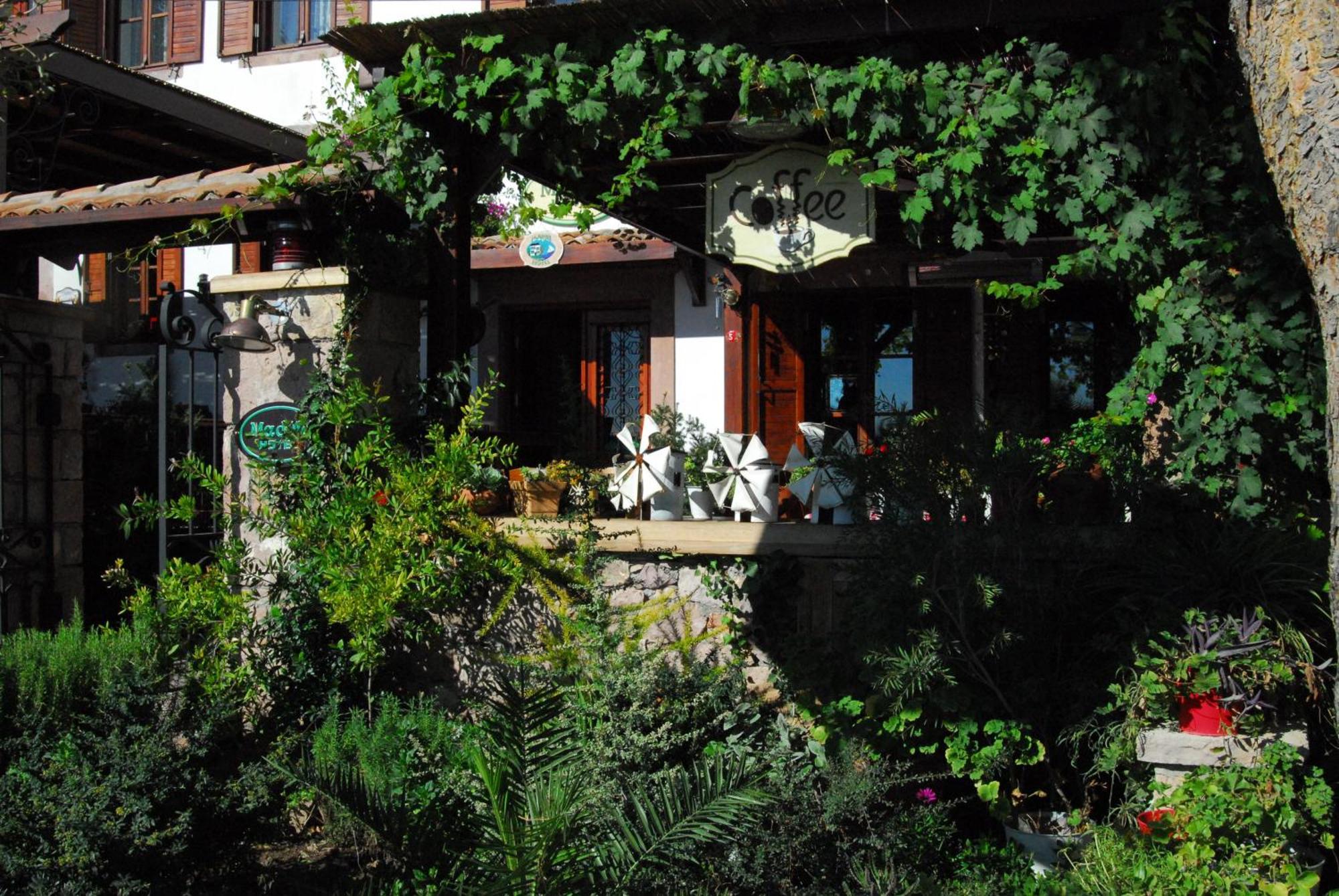 Aliye Hanim Hotel Ayvalik Exterior foto